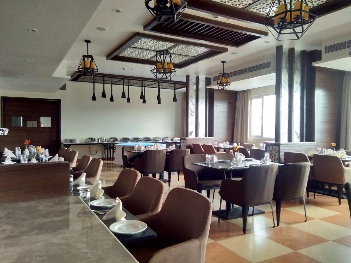 Hotel Aadrika Чикмагалур Экстерьер фото