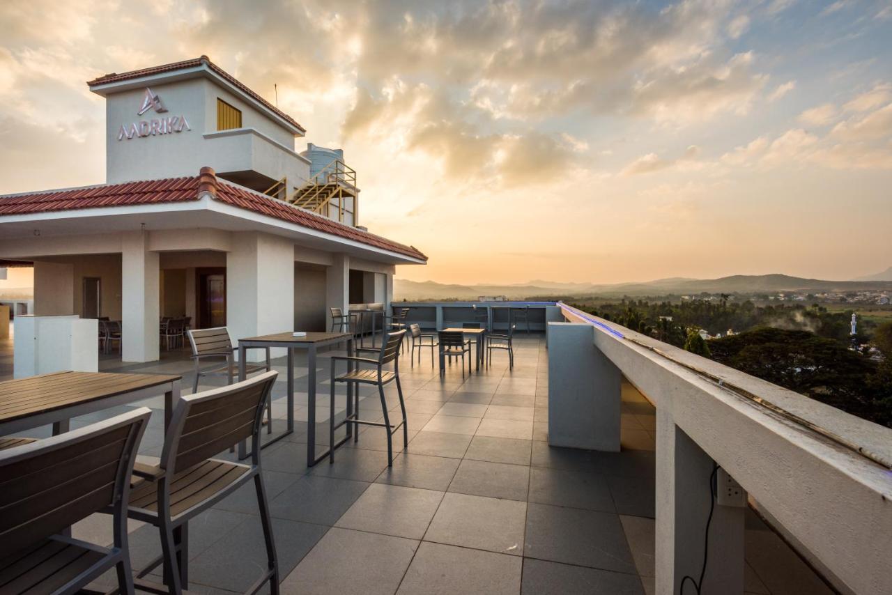 Hotel Aadrika Чикмагалур Экстерьер фото