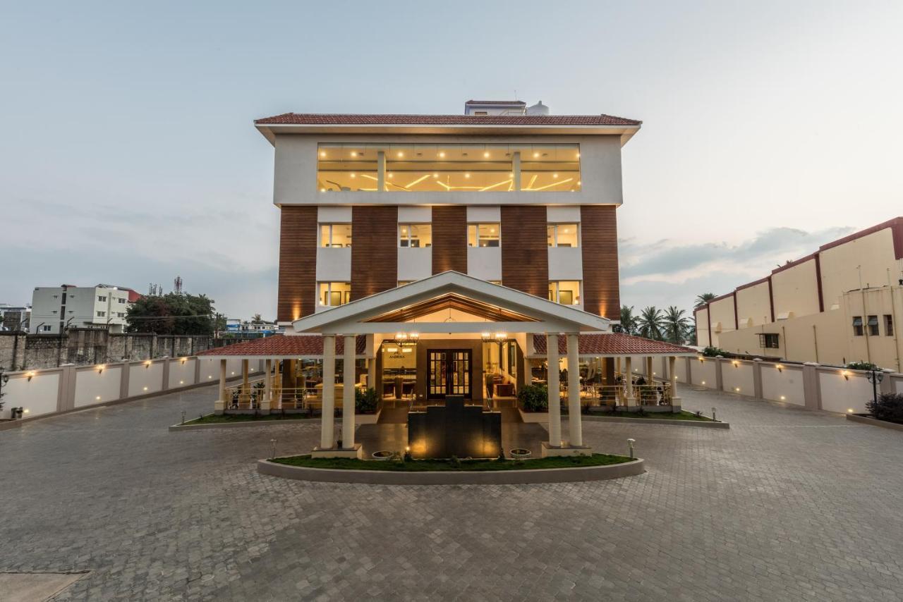 Hotel Aadrika Чикмагалур Экстерьер фото